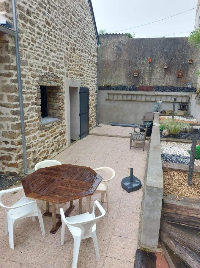 Studio Idealement Situe Au Calme Lorient Bagian luar foto